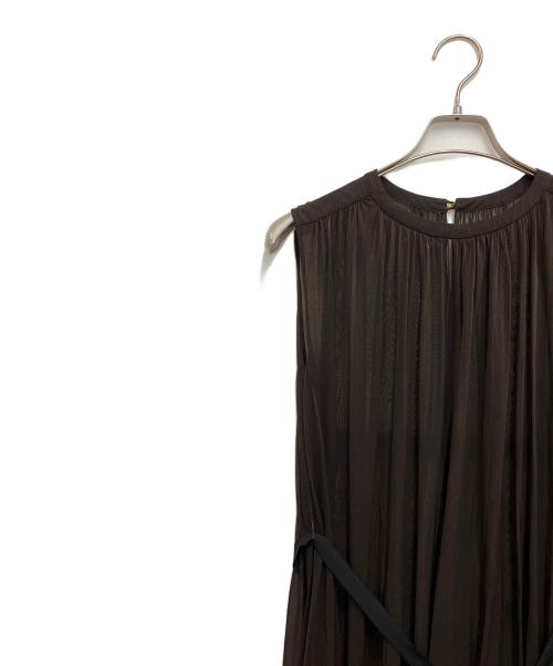 allureville（アルアバイル）allureville (アルアバイル) エスパンディギャザーワンピース ブラウン サイズ:2の古着・服飾アイテム