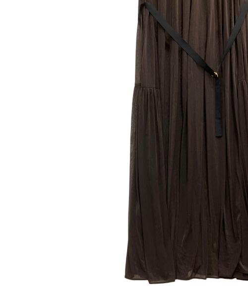 allureville（アルアバイル）allureville (アルアバイル) エスパンディギャザーワンピース ブラウン サイズ:2の古着・服飾アイテム