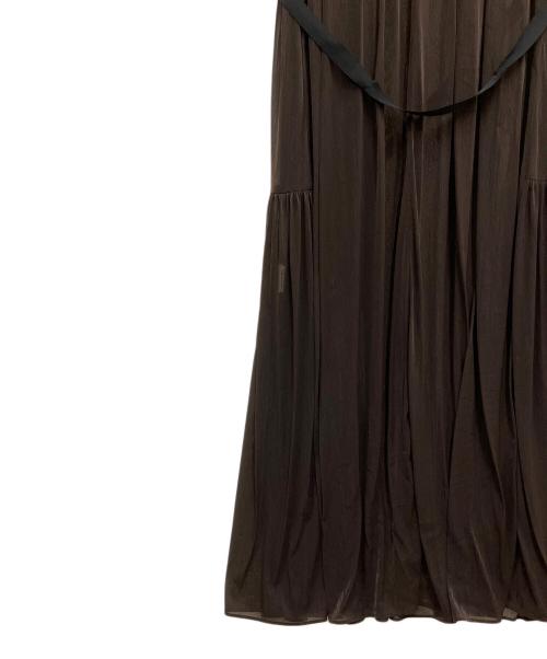 allureville（アルアバイル）allureville (アルアバイル) エスパンディギャザーワンピース ブラウン サイズ:2の古着・服飾アイテム