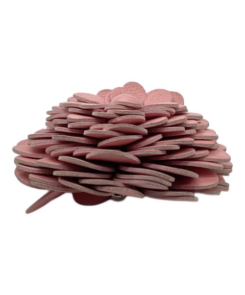 LOEWE（ロエベ）LOEWE (ロエベ) スタッド フラワー チャーム ピンクの古着・服飾アイテム