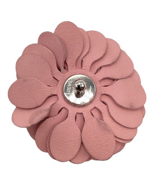 LOEWE（ロエベ）LOEWE (ロエベ) スタッド フラワー チャーム ピンクの古着・服飾アイテム