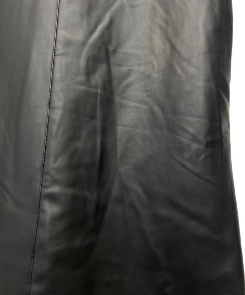 emmi（エミ）emmi (エミ) リサイクルレザージャンパーワンピース ブラック サイズ:０の古着・服飾アイテム