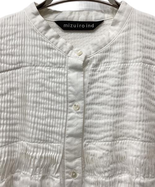 mizuiro-ind（ミズイロインド）mizuiro-ind (ミズイロインド) コットンスタンドカラーピンタック長袖シャツ ホワイト サイズ:不明の古着・服飾アイテム