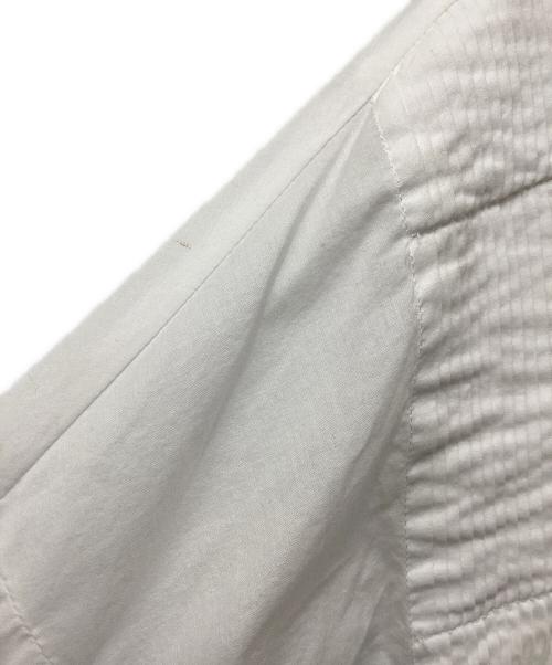 mizuiro-ind（ミズイロインド）mizuiro-ind (ミズイロインド) コットンスタンドカラーピンタック長袖シャツ ホワイト サイズ:不明の古着・服飾アイテム