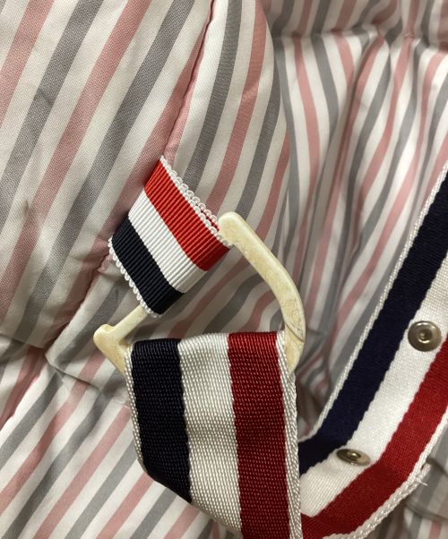 THOM BROWNE. NEW YORK（トムブラウン ニューヨーク）THOM BROWNE. NEW YORK (トムブラウンニューヨーク) 4BARパデッドジャケット グレー サイズ:2の古着・服飾アイテム