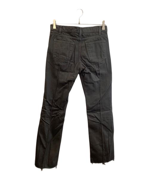 MEYAME（メヤメ）MEYAME (メヤメ) カラーセンタープリーツフレアジーンズ ブラックの古着・服飾アイテム