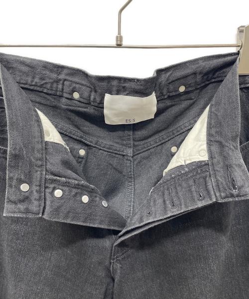 ES:S（エス）ES:S (エス) CINCH BACK BAGGY JEANS ブラック サイズ:32の古着・服飾アイテム