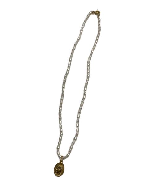 HERMINA ATHENS（ヘルミーナアセン）HERMINA ATHENS (ヘルミーナアセン) コイン・淡水パールネックレス ゴールド×ホワイトの古着・服飾アイテム