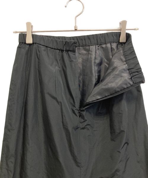 cygne（シーニュ）cygne (シーニュ) タフタ裾フリルスカート ブラック サイズ:SIZE 1の古着・服飾アイテム