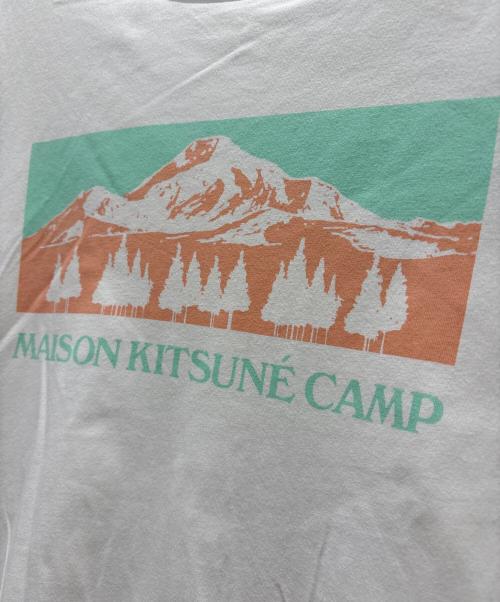 maison kitsune（メゾンキツネ）maison kitsune (メゾンキツネ) MOUNTAIN CAMP CLASSIC TEE-SHIRT ホワイト サイズ:Sの古着・服飾アイテム