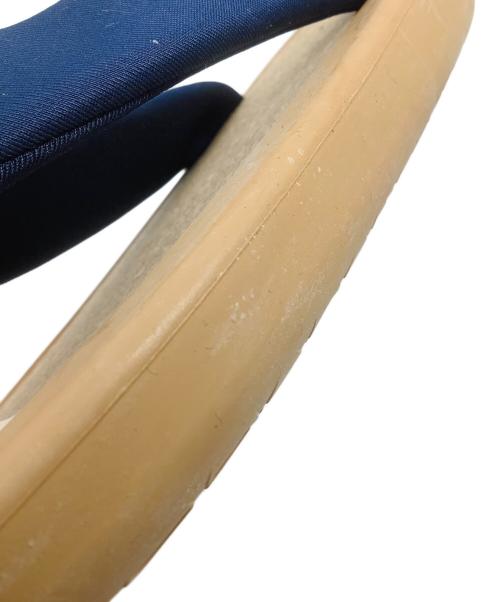 JOJO（ジョジョ）JoJo (ジョジョ) JoJo(ｼﾞｮｼﾞｮ) BEACH SANDAL（ビーチサンダル） ベージュ サイズ:表記無しの古着・服飾アイテム