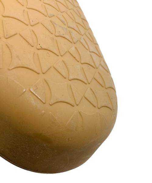 JOJO（ジョジョ）JoJo (ジョジョ) JoJo(ｼﾞｮｼﾞｮ) BEACH SANDAL（ビーチサンダル） ベージュ サイズ:表記無しの古着・服飾アイテム