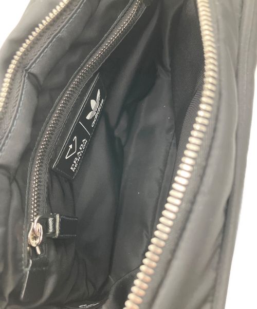 PRADA（プラダ）PRADA (プラダ) adidas (アディダス) Re-Nylon ショルダーバッグ ブラック サイズ:25の古着・服飾アイテム