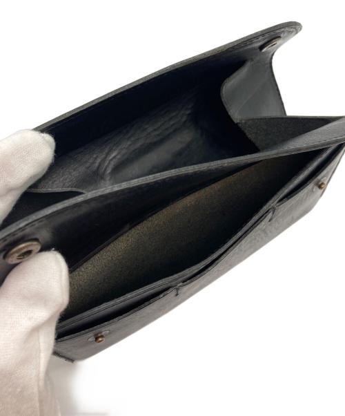 BEERBELLY（ビアベリー）BEERBELLY (ビアベリー) Dフラップ ウォレット ブラックの古着・服飾アイテム