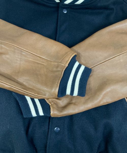 POLO RALPH LAUREN（ポロ・ラルフローレン）POLO RALPH LAUREN (ポロ・ラルフローレン) ワッペン付レザー切替スタジャン ネイビー サイズ:SIZE Lの古着・服飾アイテム