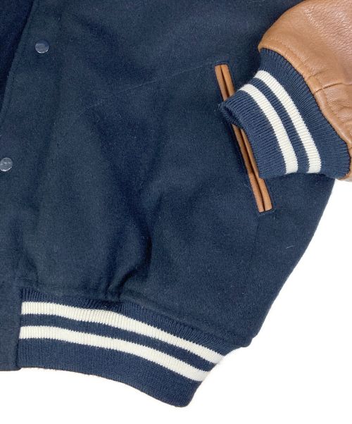 POLO RALPH LAUREN（ポロ・ラルフローレン）POLO RALPH LAUREN (ポロ・ラルフローレン) ワッペン付レザー切替スタジャン ネイビー サイズ:SIZE Lの古着・服飾アイテム