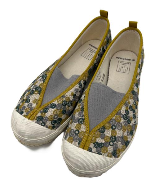 moon star（ムーンスター）moon star (ムーンスター) mina perhonen (ミナ ペルホネン) スリッポン “skyful” マスタード サイズ:24の古着・服飾アイテム