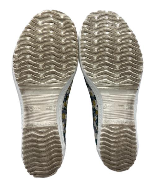 moon star（ムーンスター）moon star (ムーンスター) mina perhonen (ミナ ペルホネン) スリッポン “skyful” マスタード サイズ:24の古着・服飾アイテム