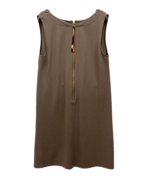 BLUE LABEL CRESTBRIDGE（ブルーレーベルクレストブリッジ）BLUE LABEL CRESTBRIDGE (ブルーレーベルクレストブリッジ) レーヨンストレッチポンチワンピース ブラック×ベージュ サイズ:38の古着・服飾アイテム