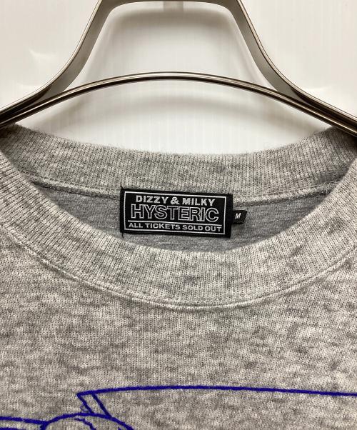 Hysteric Glamour（ヒステリックグラマー）Hysteric Glamour (ヒステリックグラマー) THE SHOCKING刺繍 スウェット グレー サイズ:Mの古着・服飾アイテム