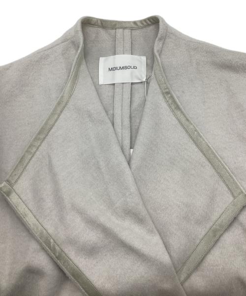 MIDIUMISOLID（ミディウミソリッド）MIDIUMISOLID (ミディウミソリッド) ベルト付きロングドレープコート ライトグレー サイズ:38の古着・服飾アイテム