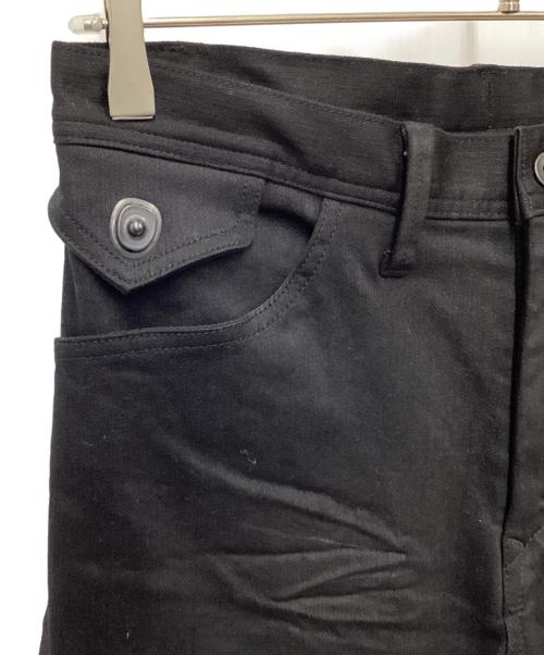 JULIUS（ユリウス）JULIUS (ユリウス) ARCED SKINNY PANTS ブラック サイズ:1の古着・服飾アイテム
