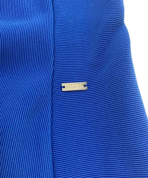 ARMANI EXCHANGE（アルマーニ エクスチェンジ）ARMANI EXCHANGE (アルマーニ エクスチェンジ) バックリングジップノースリーブストレッチワンピース ブルー サイズ:S 未使用品の古着・服飾アイテム