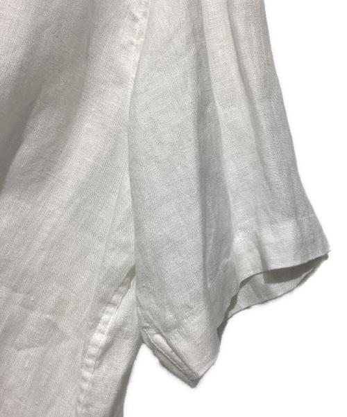 EMPORIO ARMANI（エンポリオアルマーニ）EMPORIO ARMANI (エンポリオアルマーニ) リネンフーデットシャツ ホワイト サイズ:Sの古着・服飾アイテム