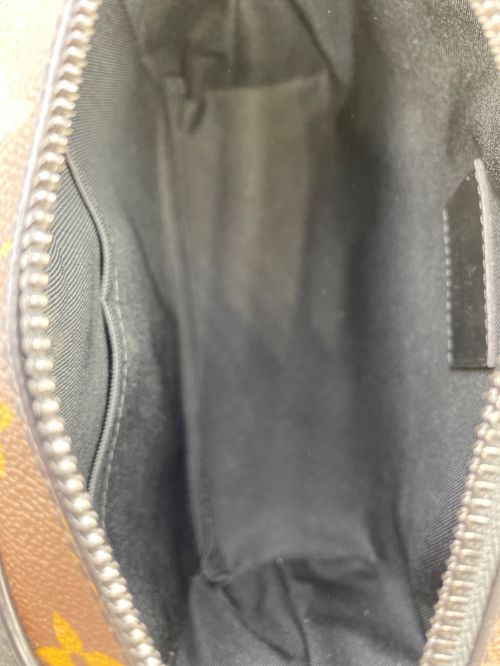 LOUIS VUITTON（ルイ ヴィトン）LOUIS VUITTON (ルイ ヴィトン) モノグラムソーラレイ ソフトトランク ブラウン×ブラック サイズ:-の古着・服飾アイテム