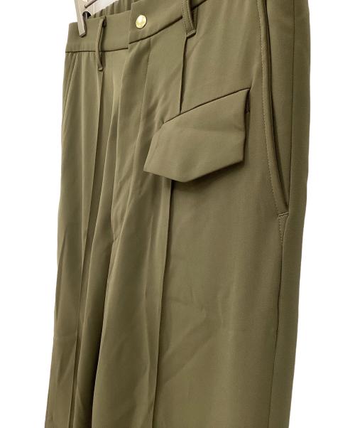 CULLNI（クルニ）CULLNI (クルニ) ピンタックストレッチパンツ カーキ サイズ:2の古着・服飾アイテム