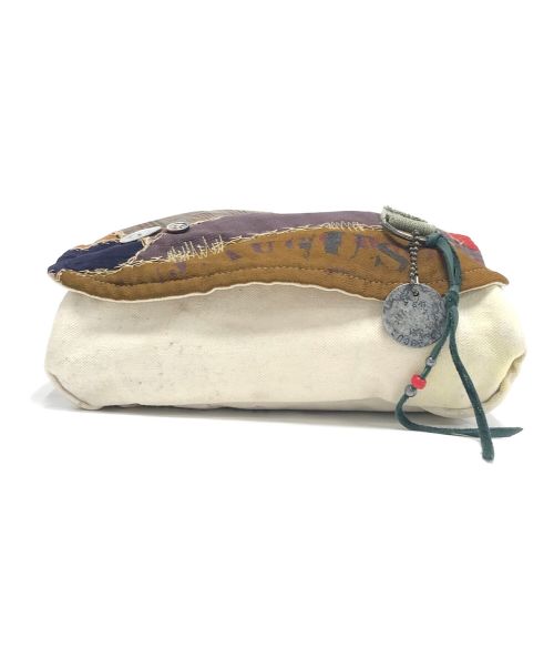 J.AUGUR（ジュディーオウガー）J.AUGUR (ジュディーオウガー) ショルダーバッグ マルチカラーの古着・服飾アイテム