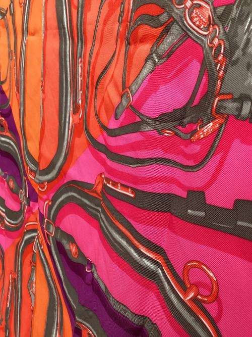 HERMES（エルメス）HERMES (エルメス) カレ70 レッドの古着・服飾アイテム