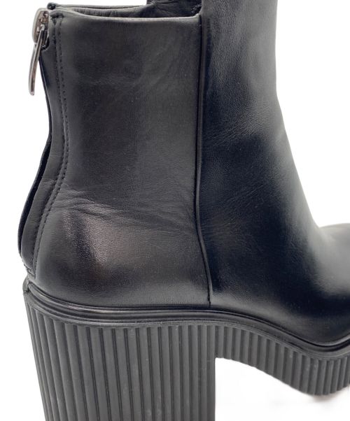 ECCO（エコー）ECCO (エコー) FLUTED HEEL BACK ZIP BOOT ブラック サイズ:SIZE37の古着・服飾アイテム