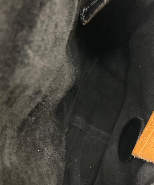 IL BISONTE（イル ビゾンテ）IL BISONTE (イル ビゾンテ) スエードショルダーバッグ ブラックの古着・服飾アイテム