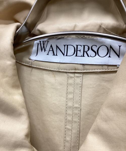 J.W.ANDERSON（ジェイダブリューアンダーソン）J.W.ANDERSON (ジェイダブリューアンダーソン) ギャザーモッズコート/インバネスコート ベージュ サイズ:Sの古着・服飾アイテム