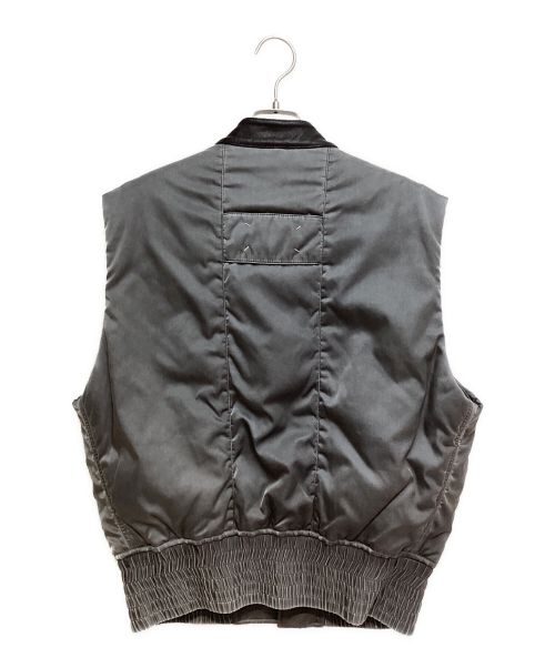 Maison Margiela（メゾンマルジェラ）Maison Margiela (メゾンマルジェラ) 16AW Docking Vest （ドッキングベスト） グレー×ブラック サイズ:50の古着・服飾アイテム