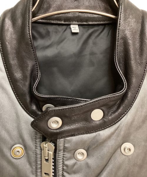 Maison Margiela（メゾンマルジェラ）Maison Margiela (メゾンマルジェラ) 16AW Docking Vest （ドッキングベスト） グレー×ブラック サイズ:50の古着・服飾アイテム