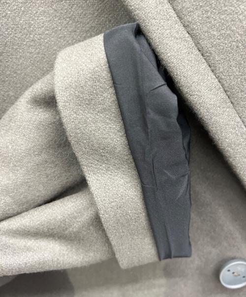 HEVO（イーヴォ）HEVO (イーヴォ) ベルテッドチェスターコート グレー サイズ:46の古着・服飾アイテム