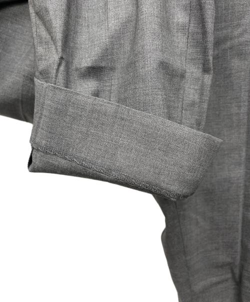 toteme（トーテム）toteme (トーテム) SLIM BUISINESS TROUSER グレー サイズ:38の古着・服飾アイテム