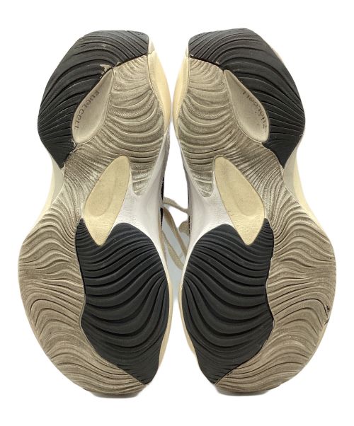 NEW BALANCE（ニューバランス）NEW BALANCE (ニューバランス) ローカットスニーカー アイボリー×グレー サイズ:28.5の古着・服飾アイテム