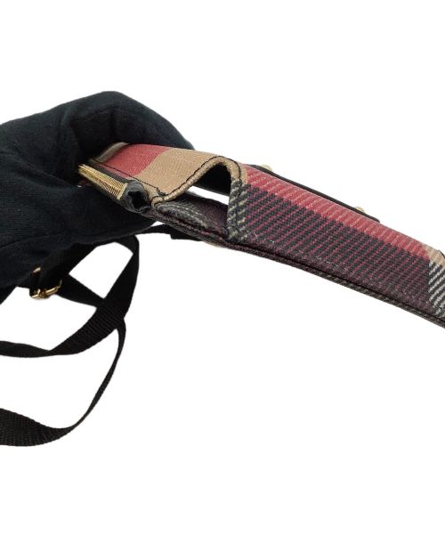 BLUE LABEL CRESTBRIDGE（ブルーレーベルクレストブリッジ）BLUE LABEL CRESTBRIDGE (ブルーレーベルクレストブリッジ) クレストブリッジチェックPVCスマホポシェット レッドの古着・服飾アイテム