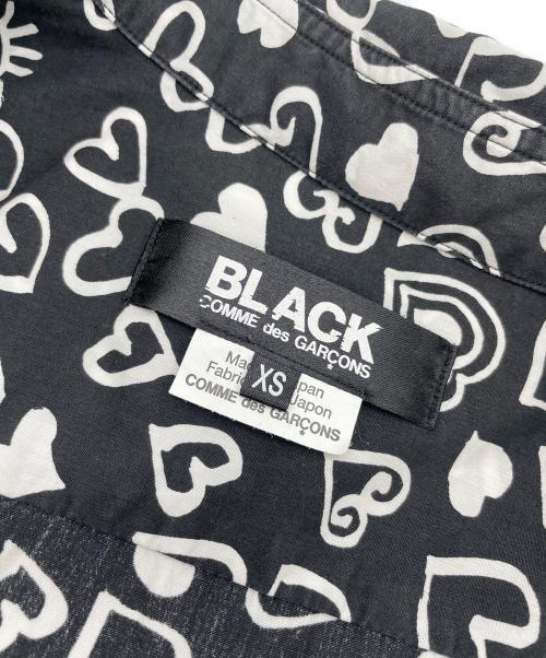 BLACK COMME des GARCONS（ブラックコムデギャルソン）BLACK COMME des GARCONS (ブラックコムデギャルソン) ハートプリントシャツBLACK ブラック サイズ:XSの古着・服飾アイテム