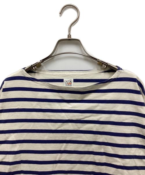 SURT（サート）SURT (サート) BORDER シャツ　　ボーダーシャツ アイボリー サイズ:Freeの古着・服飾アイテム