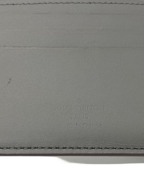 LOUIS VUITTON（ルイ ヴィトン）LOUIS VUITTON (ルイ ヴィトン) 2つ折り財布 グレーの古着・服飾アイテム