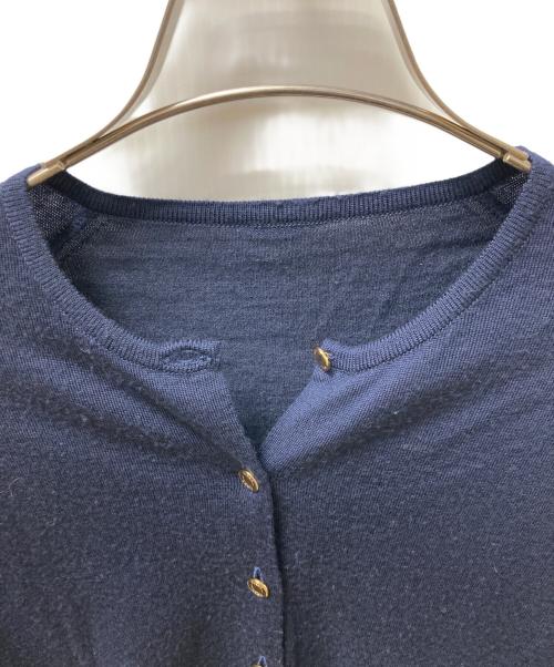 MUSE de Deuxieme Classe（ミューズ ドゥーズィエム クラス）MUSE de Deuxieme Classe (ミューズ ドゥーズィエム クラス) FF30 クルーネック カーディガン ネイビー サイズ:38の古着・服飾アイテム