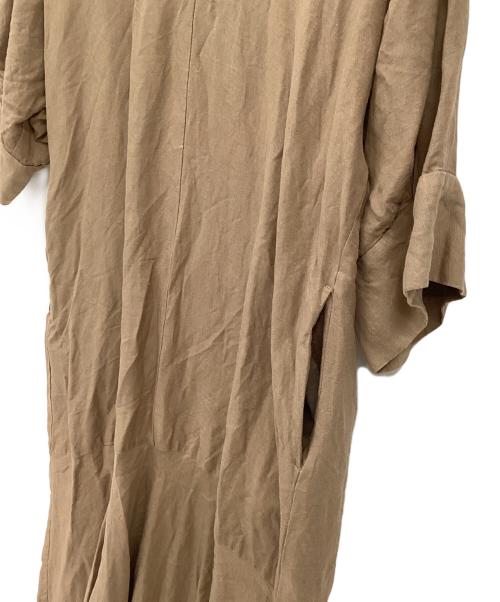 Adam et Rope（アダム エ ロペ）Adam et Rope (アダム エ ロペ) リネンボリュームスリーブワンピース ブラウン サイズ:FREEの古着・服飾アイテム