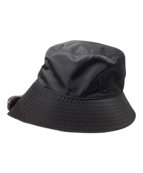 PRADA（プラダ）PRADA (プラダ) Re-Nylon Bucket Hat(リナイロン バケットハット) ブラック サイズ:XLの古着・服飾アイテム