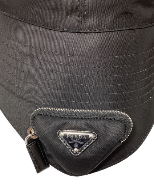 PRADA（プラダ）PRADA (プラダ) Re-Nylon Bucket Hat(リナイロン バケットハット) ブラック サイズ:XLの古着・服飾アイテム