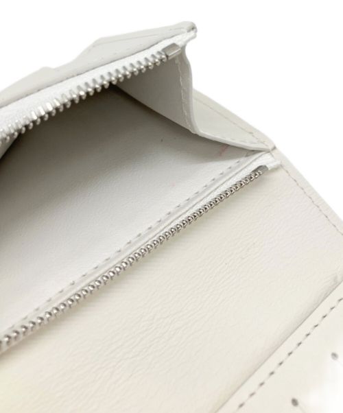LOUIS VUITTON（ルイ ヴィトン）LOUIS VUITTON (ルイ ヴィトン) LVヴェルティカルウォレットコンパクト ホワイト サイズ:-の古着・服飾アイテム