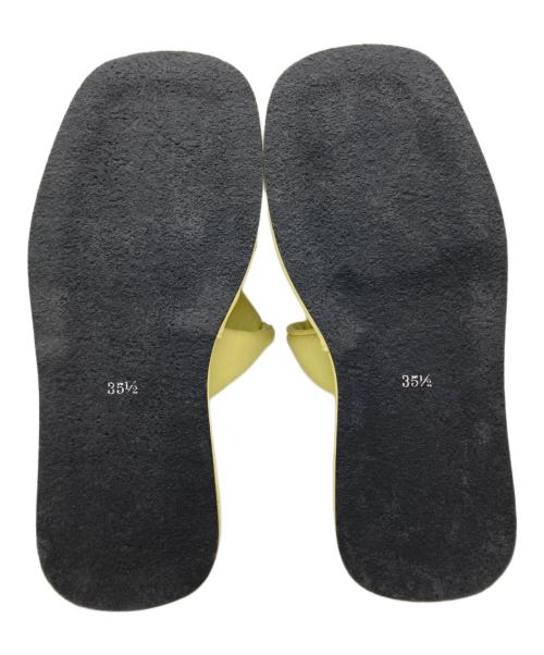 quartierglam（カルチェグラム）quartierglam (カルチェグラム) PLATFORM PUFFY SLIDE SANDALS / プラットフォームパフィースライドサンダル イエロー サイズ:35 1/2の古着・服飾アイテム